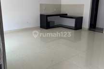 Dijual Rumah Golf Isand Pik Kondisi Bagus Siap Huni