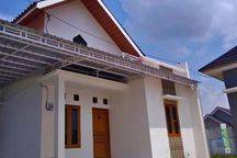 Perumahan Baru Furnished SHM di Kertonatan Kartasura, Surakarta