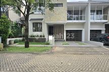 Rumah Bagus Hadap Selatan Dalam Cluster Kebayoran Bintaro