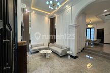 Brand New, Full Furnished di Gading Serpong, Dkt Penabur, Sms, Tol