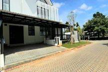 Rumah Full Renovasi Ada Kolam Renang Di Bintaro Jaya Sektor 9