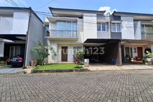 Rumah Sewa 2 Lantai Dalam Komplek Di Cinere 7 Menit Ke Pintu Exit Toll Desari Dan Pasar Segar