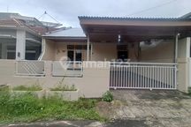 Disewakan Rumah Cantik dan Menarik Daerah Paal Dua, Harga Sangat Murah