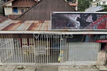 Dijual Cepat Rumah Strategis Daerah Wenang, Harga Sangat Murah