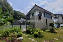 Rumah Minimalis Nyaman Dihuni Ada Kolam Renang,Hegarsari, Bandung