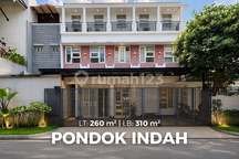 Rumah Hook 3 Lantai Akses Jalan Besar di Pondok Indah Jakarta Selatan SHM