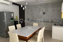 Rumah Mewah Full Furnish Dalam Perum Jalan Palagan Km7
