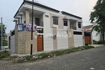 Rumah Baru Minimalis Modern Di Solo Baru