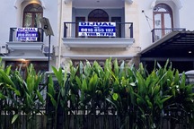 "Rumah Klasik Investasi Cuan ~ Harga Nyaris Njop" di Pondok Indah