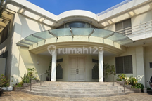 RUMAH KOKOH HARGA MENARIK LOKASI TENANG DI PONDOK INDAH