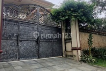 Disewakan Rumah Raya Imam Bonjol