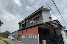 Rumah 2.5 Lantai Di Pusat Kota Yogyakarta Rumah Bagus SHM