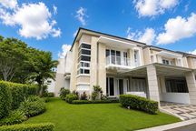 Rumah Hoek Premium Maple Summarecon Bekasi