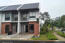 Sewa Rumah 2lt Di Sutra Bojongsari Ada Pool Sport Center Dkt The Park 