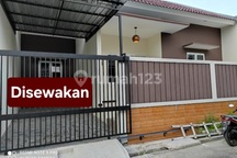 Rumah Bangunan Baru Siap.pakai di Tanah Mas