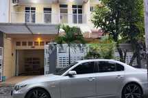 Rumah 2 Lantai Bagus Minimalis Solo Baru Sektor 3, Siap Huni, Full Furnish