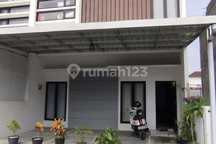 Rumah Baru Siap Huni Dan Full Furnished Di Cluster