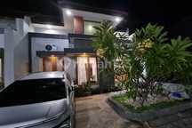 Rumah Bagus Full Furnish Di Cluster