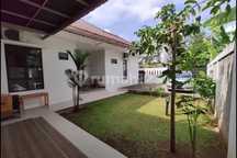 Rumah Nyaman Dan Asri Dekat Depok Town Square di Limo