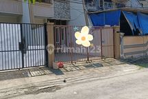 Rumah Sunter Agung 3 Lantai Minimalis Siap Huni