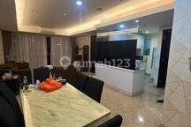 Termurah!! Apt Royale Springhills Kemayoran, 3 Br Luas 196, Furnished Lux Jual Cepat