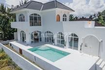 Villa Cantik Mediterania Style di Kedungu Tabanan 2 Kamar Tidur