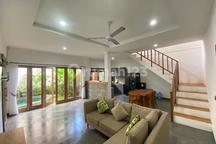 Rumah Bagus 3 Kamar Tidur Dekat Pantai Nelayan Canggu Furnished