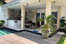 Rumah Kontrakan Bagus Furnished Canggu, Badung