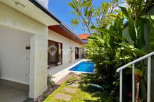 Villa Baru Cantik 2 Kamar di Sanur dengan Taman dan Pool