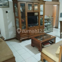 Rumah di Komplek Pratista Antapani Bandung