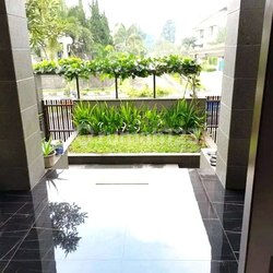Rumah Modern Siap Huni di Istana Regency Pasteur