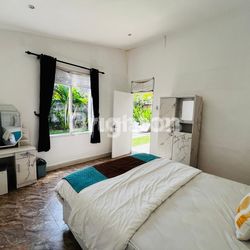 VILLA EXCLUSIVE NYAMAN TENANG AREA VILLA SEMINYAK