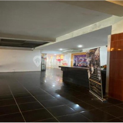 Gedung Lokasi Strategis Harga Murah Cocok Untuk Supermarket Di Bukit Kecil Palembang