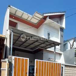 Jual rumah siap huni minimalis modern Ciganitri Buahbatu