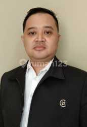 Dadan Shavkat Riswantoro