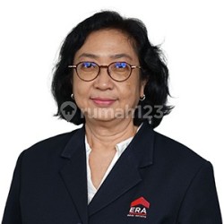 Lily Indah Sujati Sulistijo 