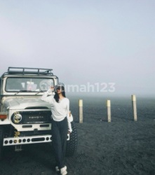 Ni Made Rara Setiawijaya 