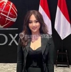 Ayunda N. Farida