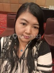 Reni Anitra Property 