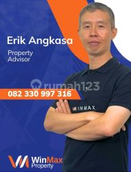 Erik Ang 