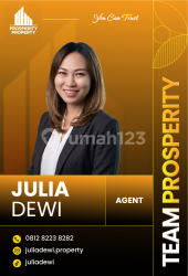 Julia Dewi 