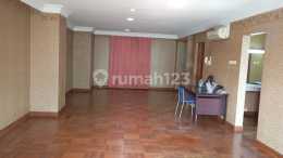 bukit golf pondok indah