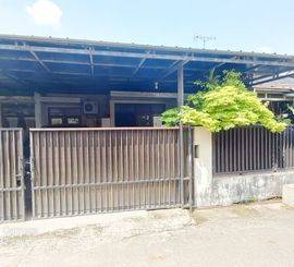 2br House At Griya Prima Lestari By Travelio Realty