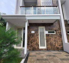 Jual Cepat Rumah 2 Lantai SHM Bagus di Perumahan Safira Garden Sepande, Candi Sidoarjo