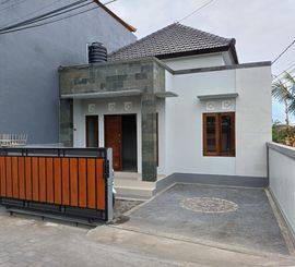 Dijual Rumah Ready Unit Siap Huni di Siulan, Denpasar Timur. Lokasi Tenang Dapat View Sawah