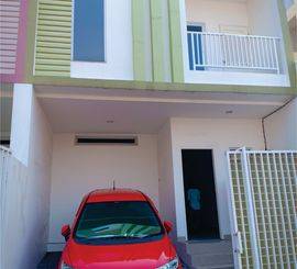 Rumah Second 3 Lantai Tanjung Duren Jakarta Barat , Non.634s