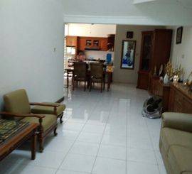 Rumah 300 Jt pertahun Taman Sari Jakarta Barat