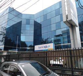 Gedung Kantor Komersil Jl Kh Hasyim Ashari Gambir Jakarta Pusat Murah Lt 478m2 Hoek cash only
