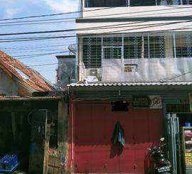 Rumah pinggir jalan utk usaha di kebun jeruk taman sari jakbar