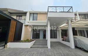 Newly Renovated House Near Toll Access and Public Facilities in Bintaro.